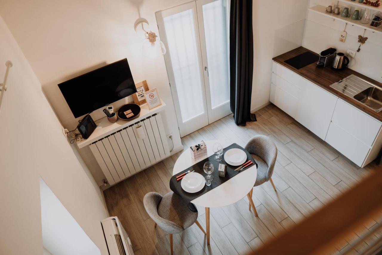 Casa Mysa - Apartment Costa di Mezzate Екстериор снимка