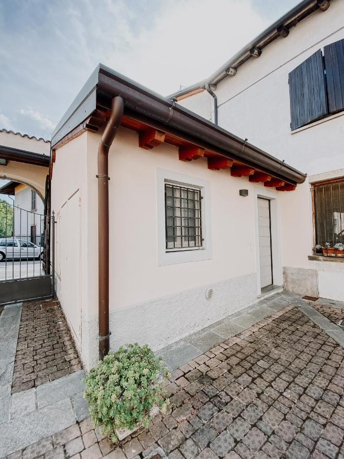 Casa Mysa - Apartment Costa di Mezzate Екстериор снимка