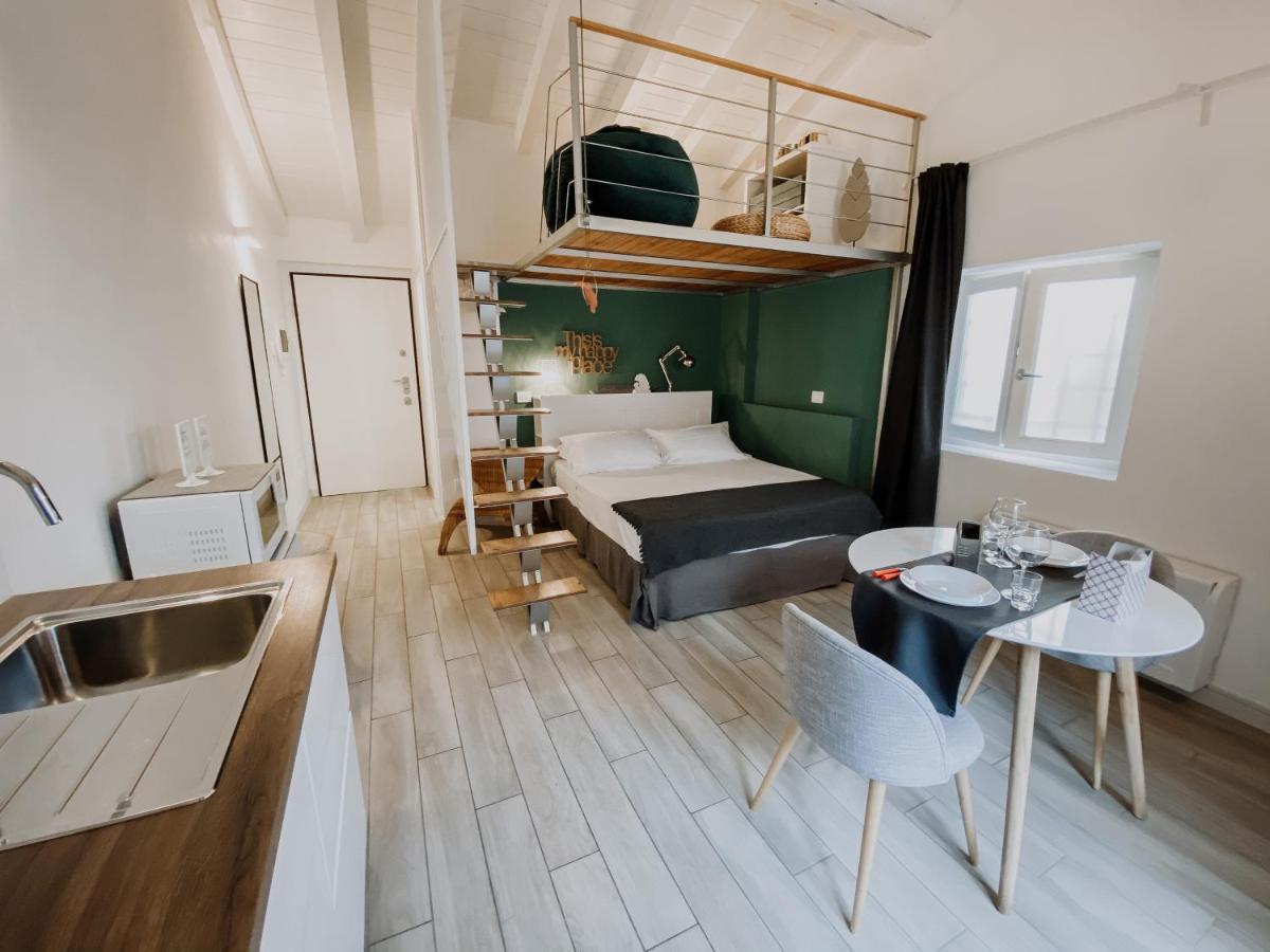 Casa Mysa - Apartment Costa di Mezzate Екстериор снимка
